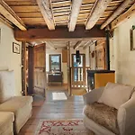 La Taverna Dei Due Gufi Apartment