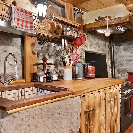 La Taverna Dei Due Gufi Apartment