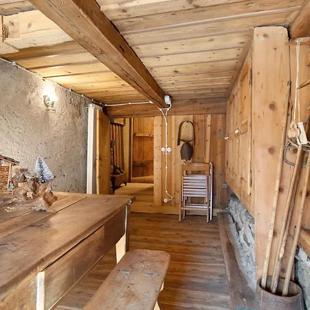 La Taverna Dei Due Gufi Apartment *