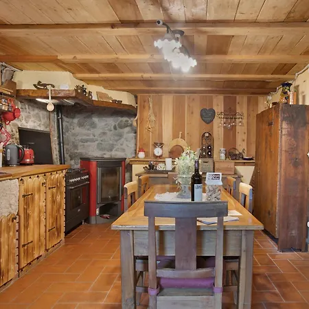 La Taverna Dei Due Gufi 公寓